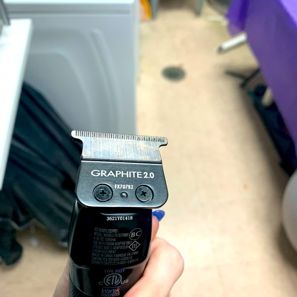 Brand new in box! Babyliss Pro Boost Trimmers in All Black - Picture 4 of 5